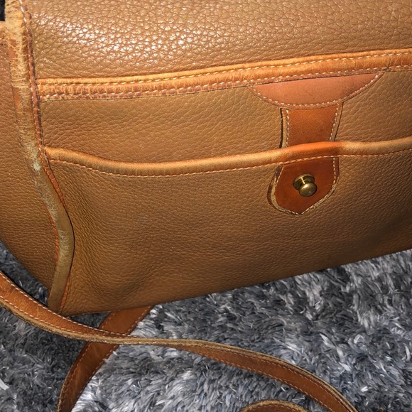 AUTHENTIC ALL WEATHER LEATHER DOONEY & BOURKE BAG - Picture 6 of 9